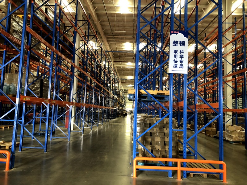 如何預(yù)防倉(cāng)庫(kù)貨架倒塌?